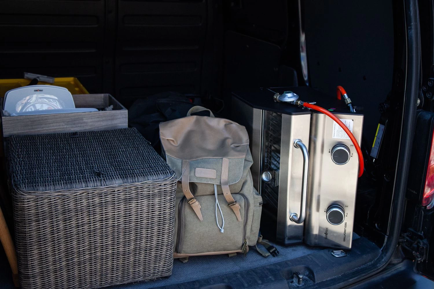 Grillfürst G201E 2-Brenner Gasgrill Portabel V2 - Campinggrill / Balkongrill 50mbar - Inkl. Untergestell – Bild 16