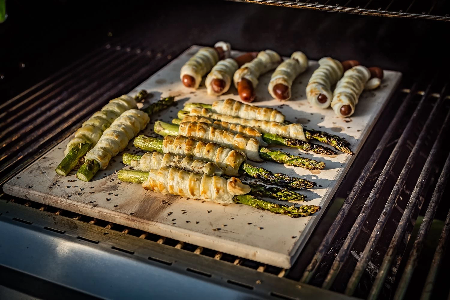 Grillfürst G510G 5-Brenner Gasgrill Mit Hochtemperaturbrenner Und Gusseisen Rosten - Feuerwehr Edition – Bild 16