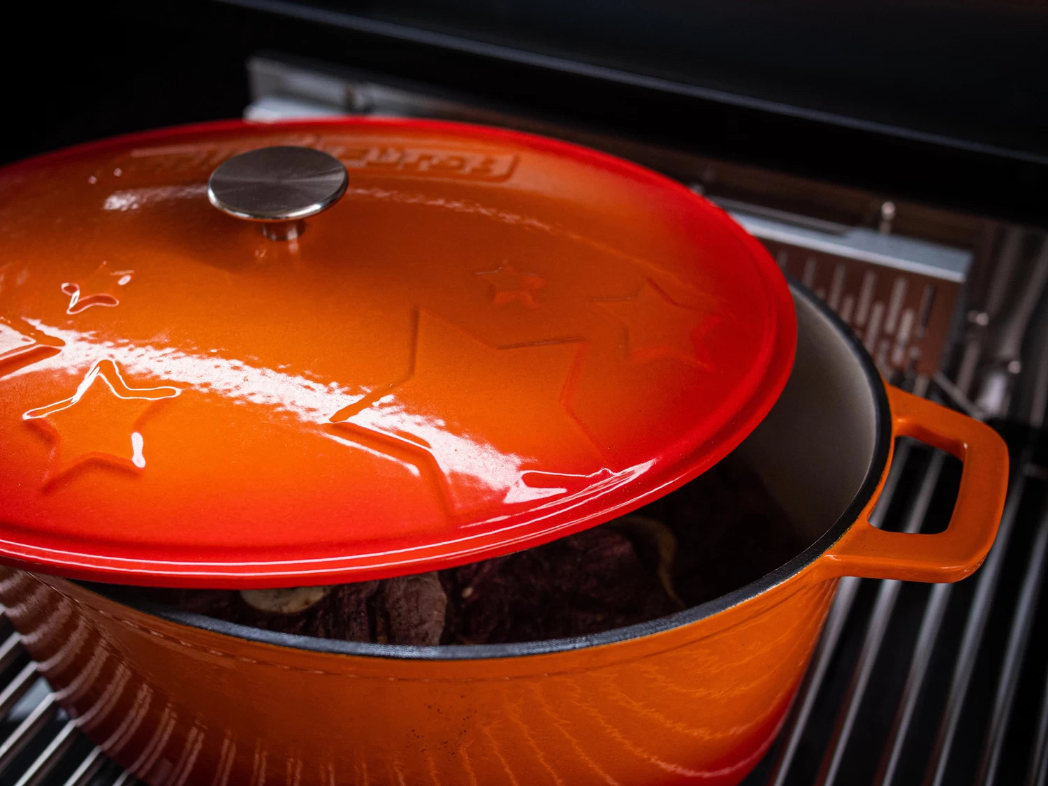 Grillfürst Dutch Oven Sternentöpfchen / Gusseisen Bräter - Emailliert - XL - Orange – Bild 5