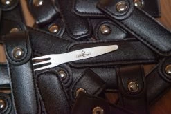 Grillfürst Promo-Pack: 100 Stück Deluxe Edelstahl Pommesgabel Mit Etui 8,5 Cm